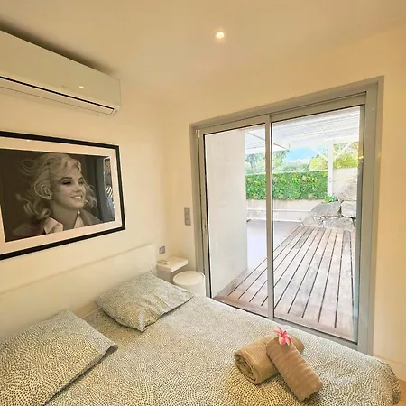 Esprit - Luxe Jardin Et Piscine 300m Appartement