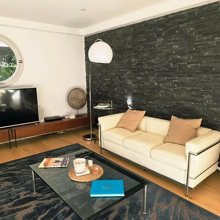 דירה Esprit - Luxe Jardin Et Piscine 300m *